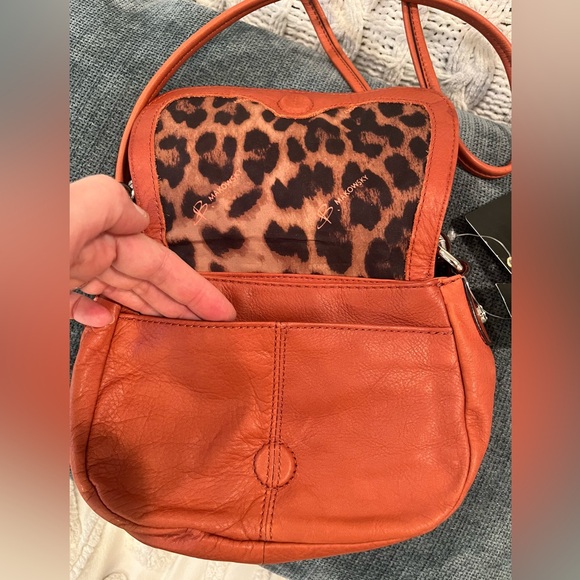 B Makowsky Leather Mini Crossbody Hand Bag Chain Strap Pumpkin/ Burnt Orange NWT - Picture 4 of 12